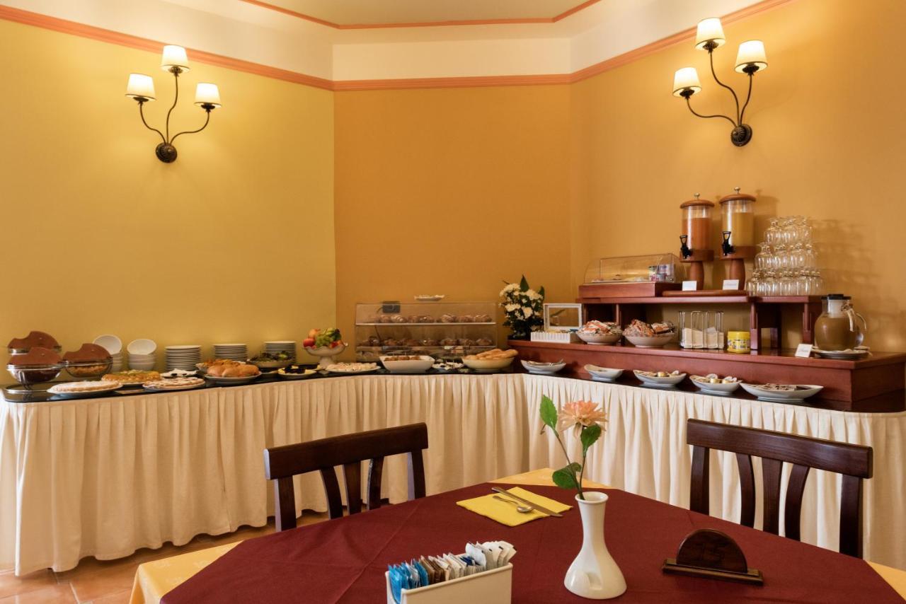 La Chiocciola Bed & Breakfast Castrignano del Capo Exterior photo