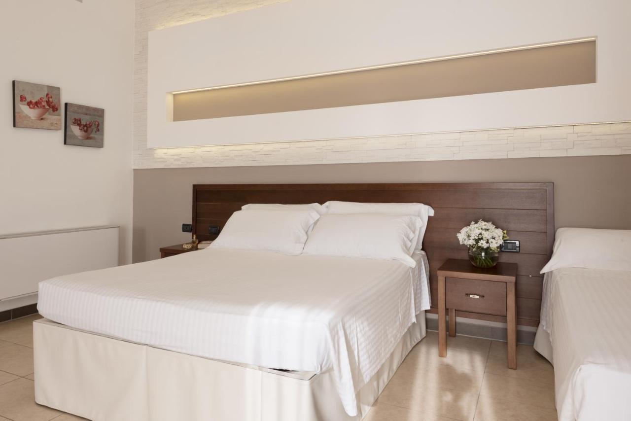 La Chiocciola Bed & Breakfast Castrignano del Capo Exterior photo